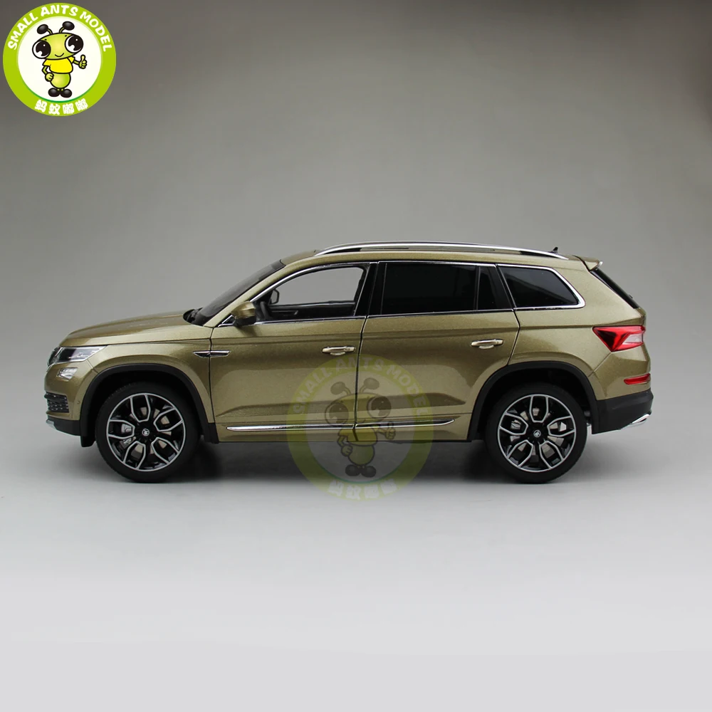 1/18 Skoda KODIAQ SUV литая модель металлическая модель автомобиля SUV Подарочная коллекция хобби золото