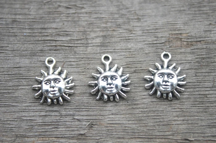 

30pcs Sun Charms Antique Tibetan Silver Tone 15x13mm