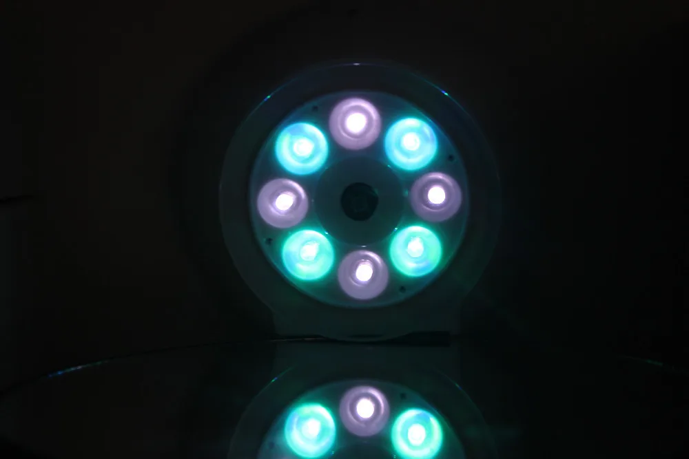 Цветная вращающаяся подставка для телефона с питанием от солнечной батареи