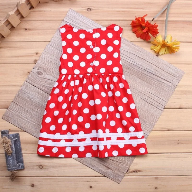 Летнее милое платье для новорожденных красное хлопковое в горошек принцессы