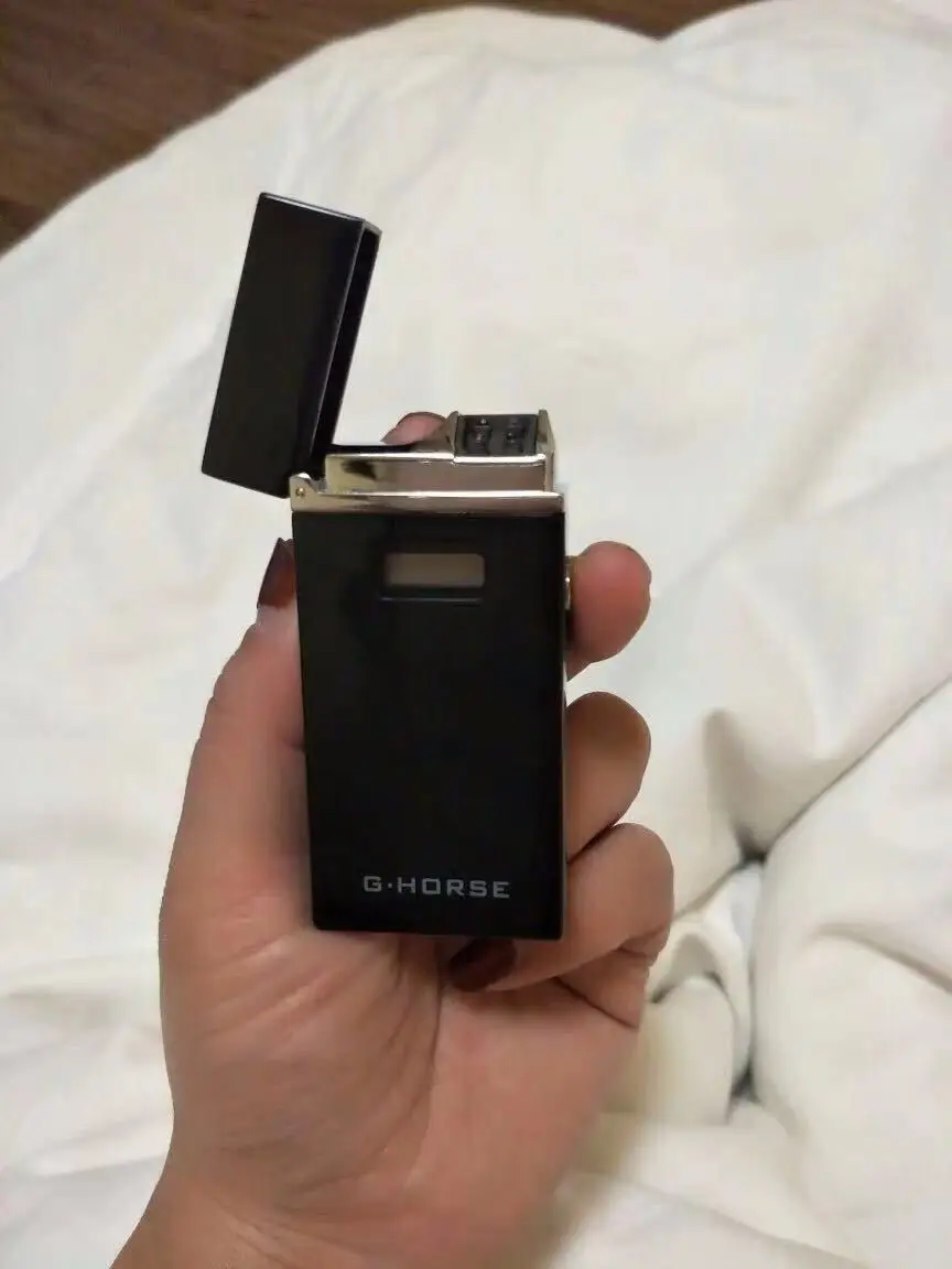 USB перезаряжаемая Зажигалка со светодиодным индикатором мощности ветрозащитная