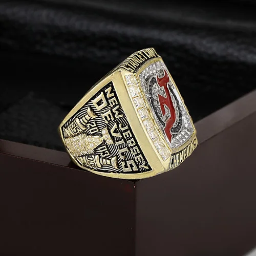 Чемпионский перстень победителя кубка Стенли 2003 НХЛ Нью-Джерси Девилз. Размер