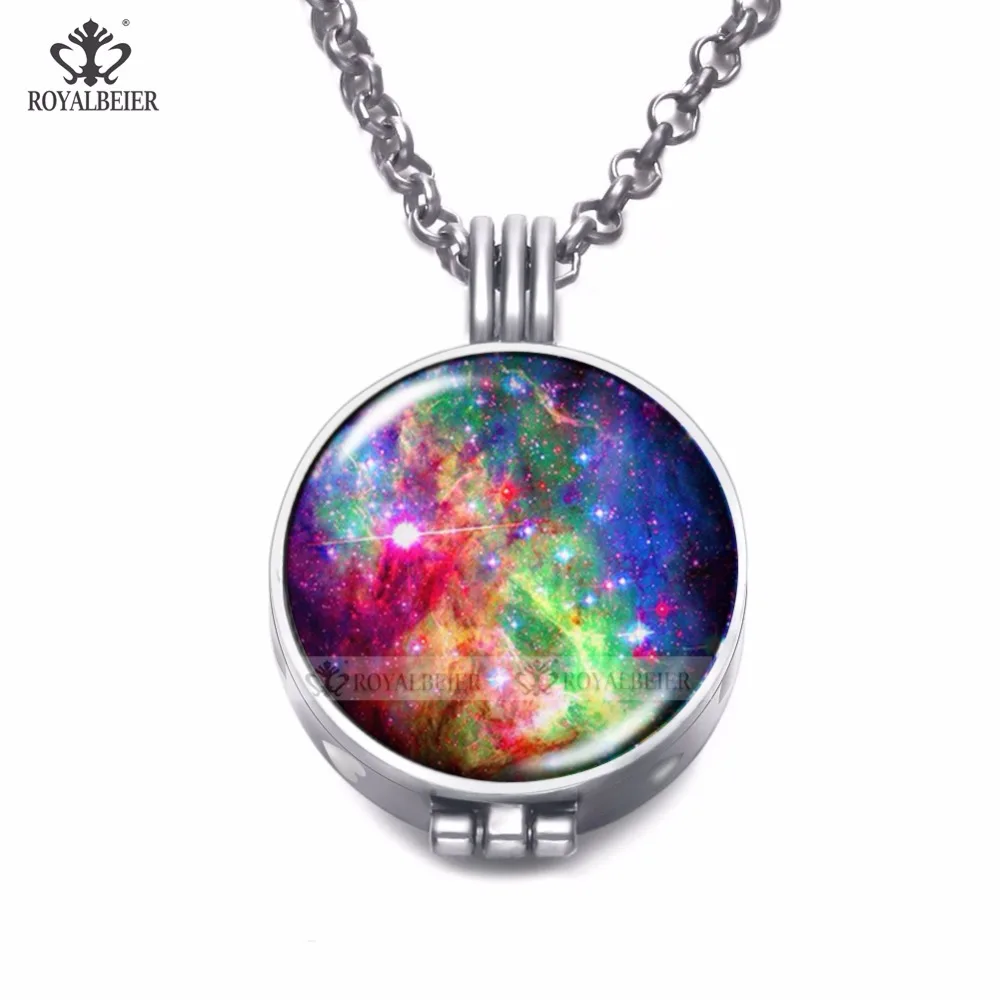 

RoyalBeier 1PC Fantasy star Sky Necklace Open Bezel Antique Vintage Lockets Cosmos Pendant Perfume With Pads Minimalist Jewelry