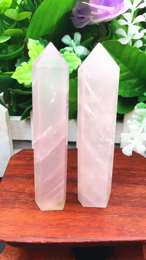 

76g Natural rose quartz crystal wand POINT HEALING