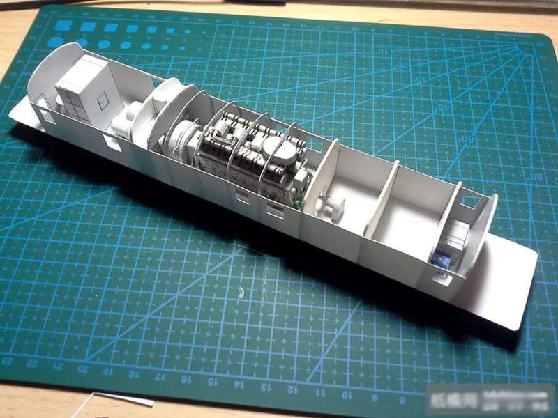 3D бумажная модель 1: 87 DF 11 Паровозик ПОЕЗД классические бумажные поделки модели игрушки для детей