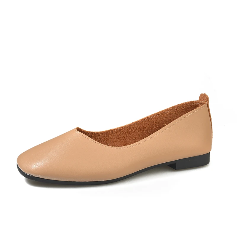 Весенне-осенние женские туфли на плоской подошве с квадратным носком без