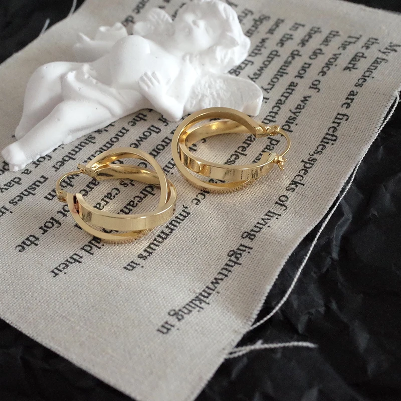 Женские серьги кольца Peri'sBox золотого и серебряного цвета геометрические