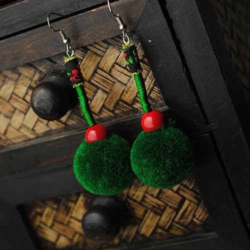 Ethnic jewelry handmade Chinese wind traditional vinatge plush balls dangle earrings green New embroidery lace | Украшения и