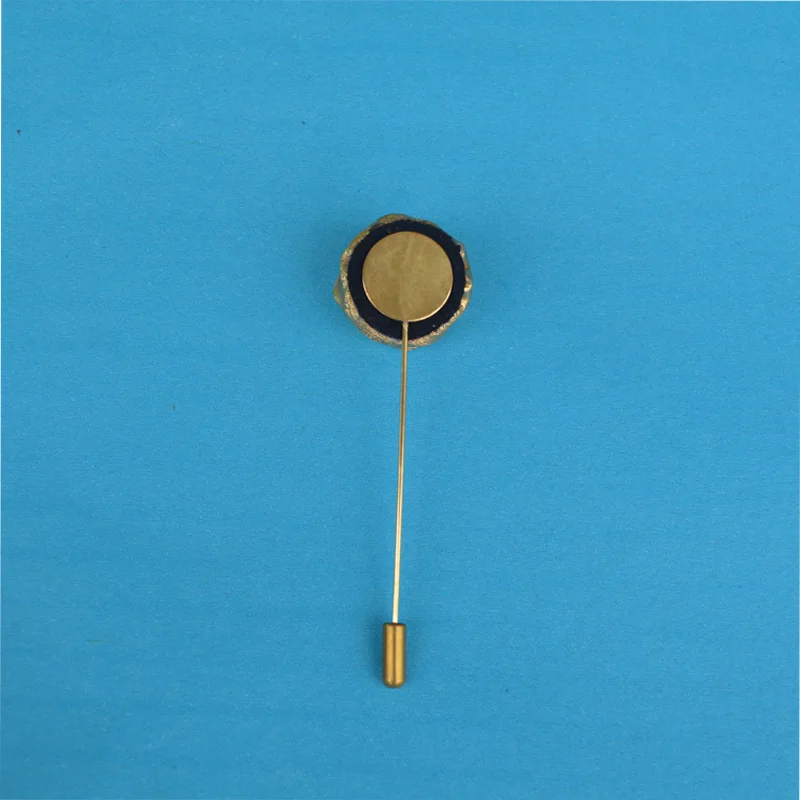 Модная бутоньерка для костюма ручной работы с золотыми розами и лацканами