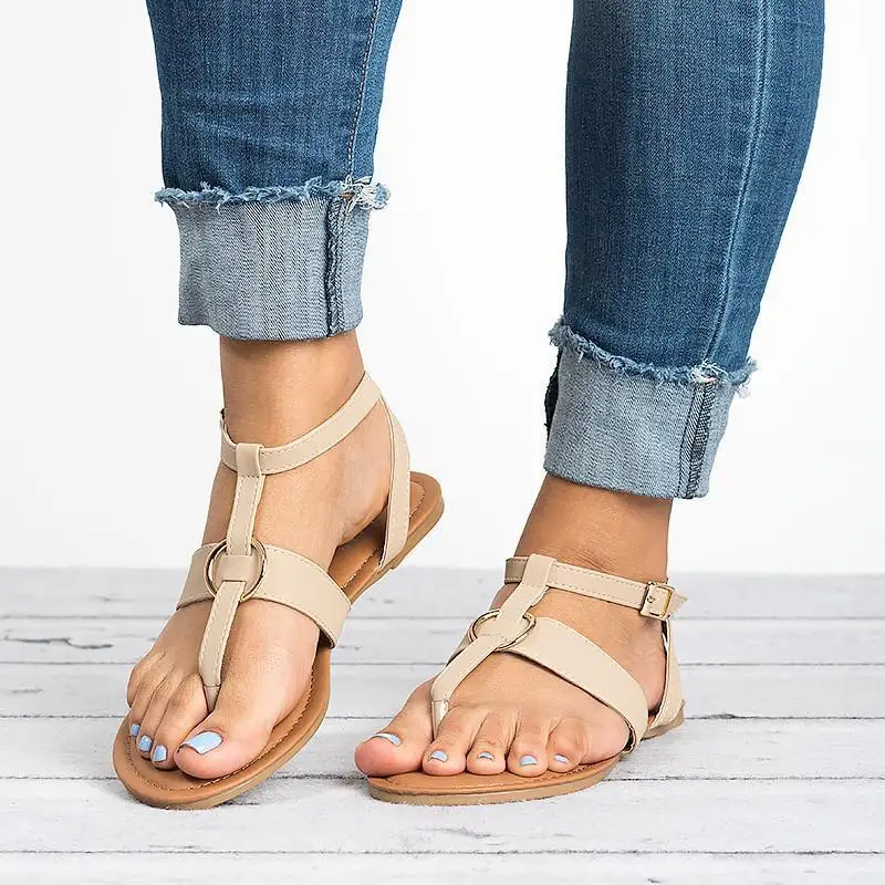 Сандалии гладиаторы женские на плоской подошве модные повседневные босоножки из