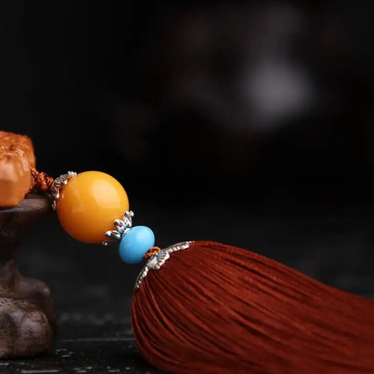 Китайский персик резьба по дереву лотос лист Гуань Инь квань Bodhisattva Верховая езда