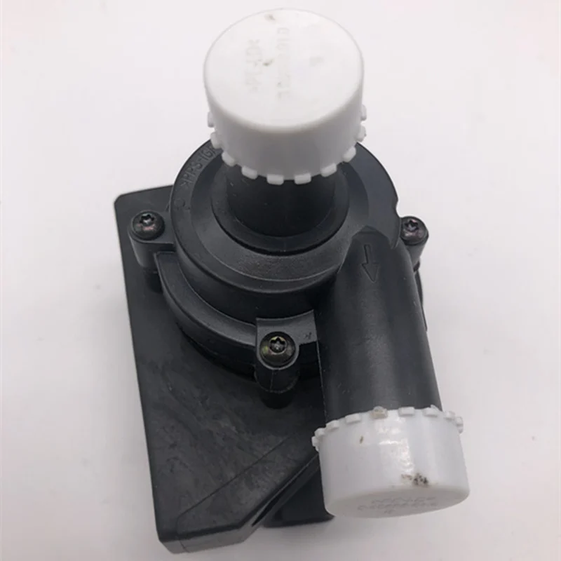 Насос для охлаждения и соединительный кабель VW CC EOS Tiguan Passat Golf For Q3 TT Seat Leon 1K0965561J 1J