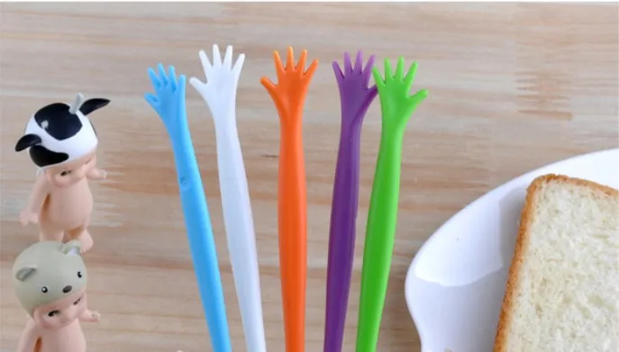 Хорошее качество 21.5 СМ Творческий ПОМОЧЬ МНЕ напиток мешалкой ВЫСОКОГО ПЯТЬ кофе