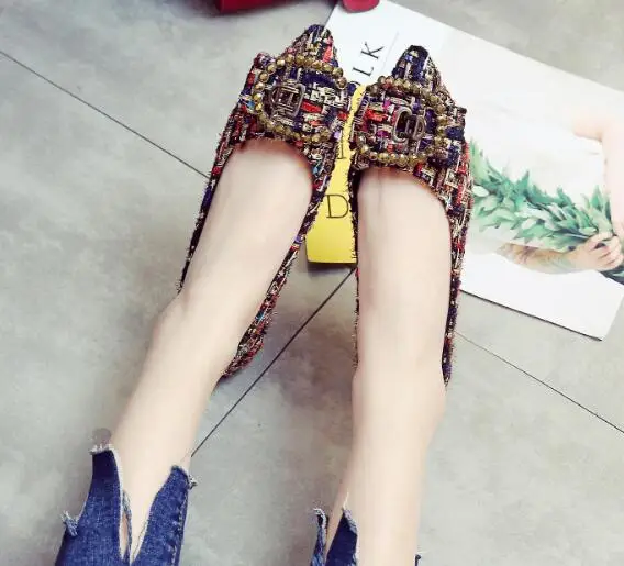 Обувь с пряжкой buckle Strap Flats; женские фирменные дизайнерские лоферы с пряжкой и кристаллами; Новинка года; балетки; женские эспадрильи без застежки; большие размеры - Цвет: Красный