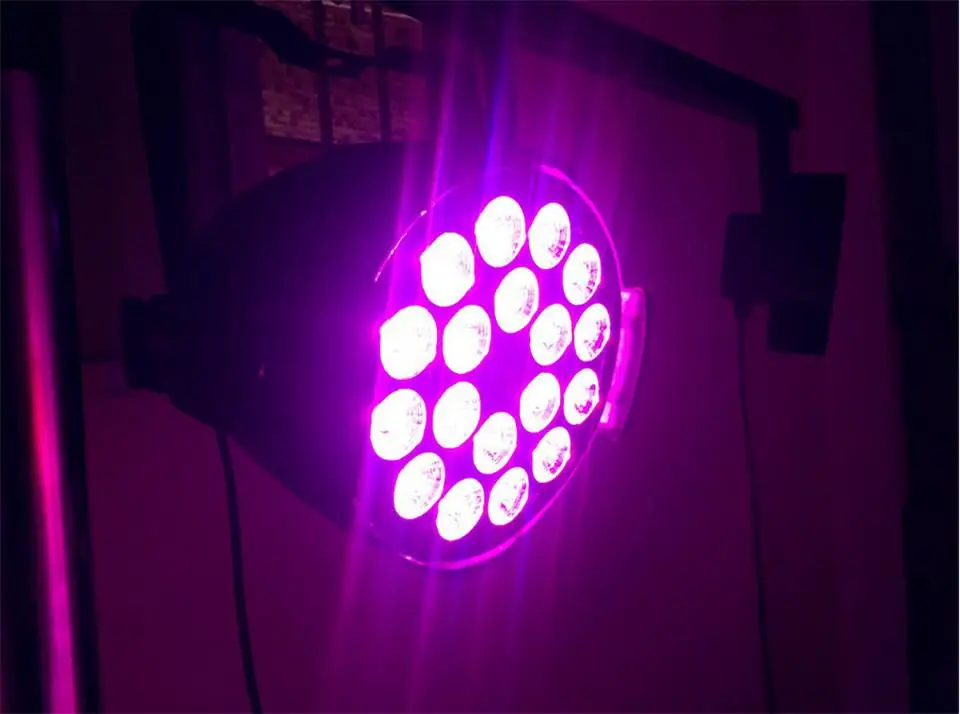 4 unids 18x18 w led par luces con 1 кейс для полетов uv 6in1 rgbwa luz | Лампы и освещение