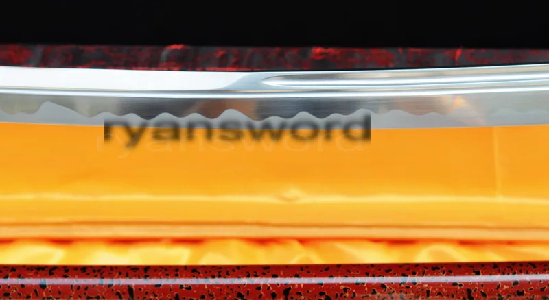 

HIGH QUALITY 1095 CARBON STEEL HORN+HARD WOOD SAYA JAPANESE SAMURAI KATANA SWORD