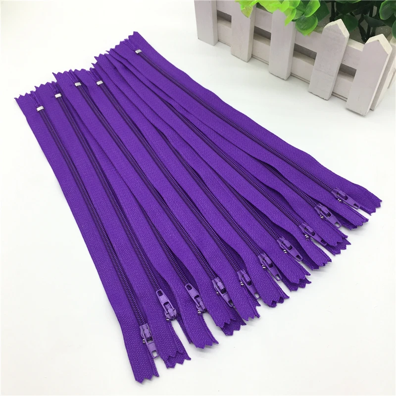 Purple 10 шт. 8 дюймов(20 см)-24 дюйма(60 см) 3# молнии многоцелевой закрытый нейлон катушки молнии Портной Швейные ремесла - Цвет: Purple