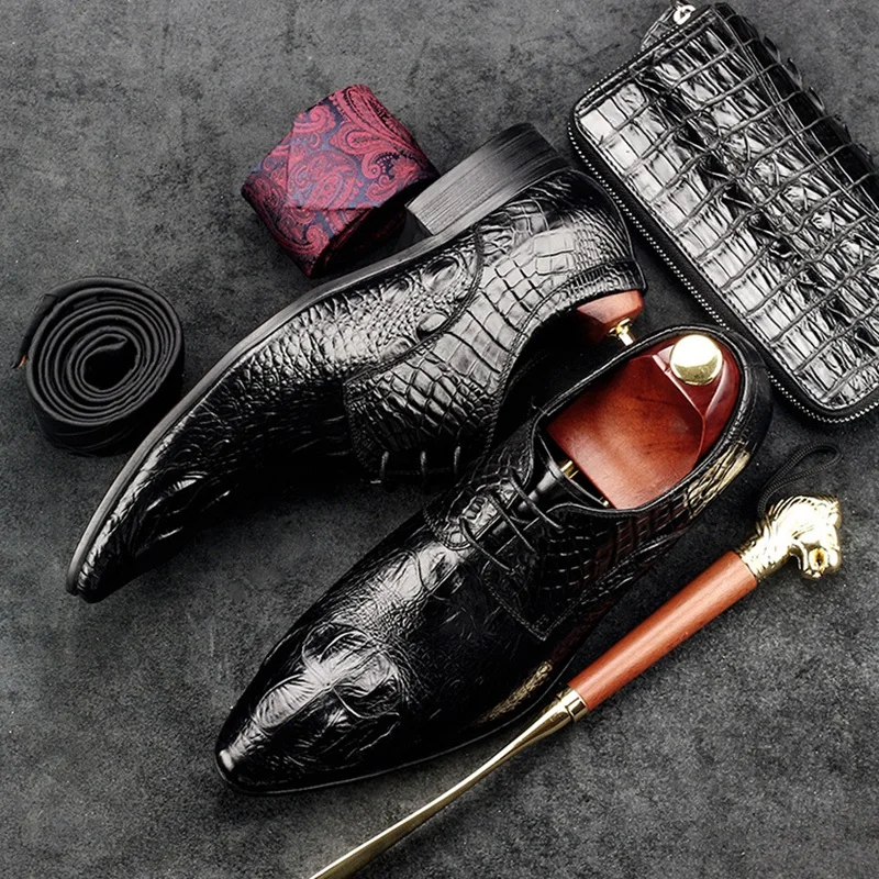 Винтажные мужские классические туфли в британском стиле с резьбой натуральная