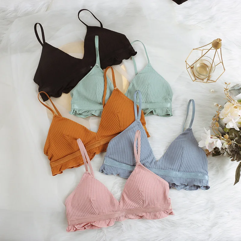 Пуш-ап Беспроводной бюстгальтер пикантные удобные Bralette комплект хлопок нижнее белье с подкладками костюмы оборками снизу, Трусики-бикини белье с низкой посадкой