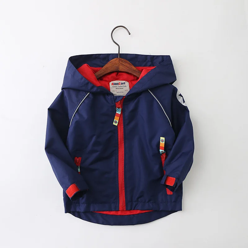 Ветровка на молнии с капюшоном для мальчиков и девочек водонепроницаемая