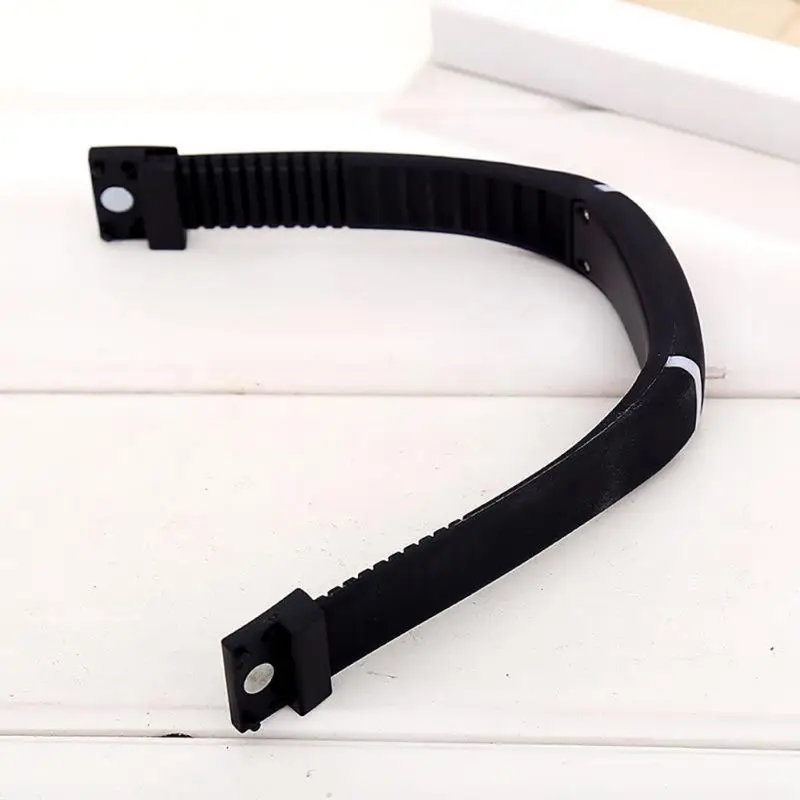 Часы с резиновой подсветкой для мужчин и женщин спортивные цифровые модные