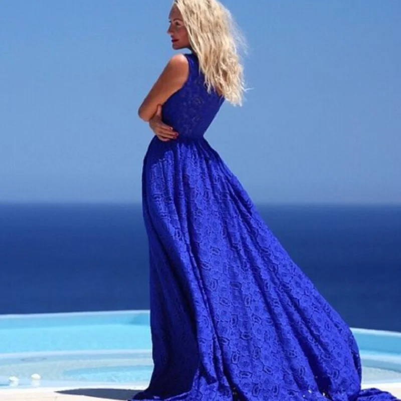 Женское длинное платье в стиле бохо Пляжное летнее с коротким плечом голубое