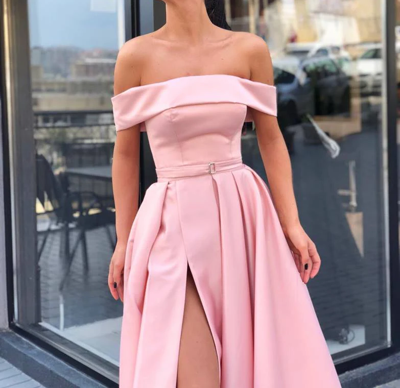 Розовые вечерние платья без бретелек с открытыми плечами пикантное праздничное