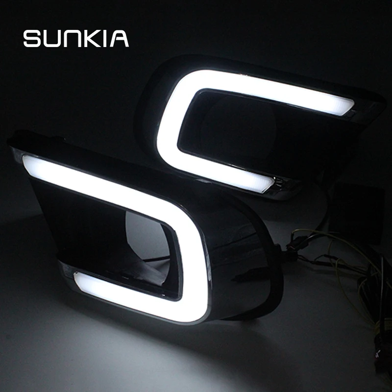 

SUNKIA LED Car DRL Daytime Running Light with Fog Lamp Hole Turn Signal Style Relay For FIAT Freemont Dodge Journey 2014-2016