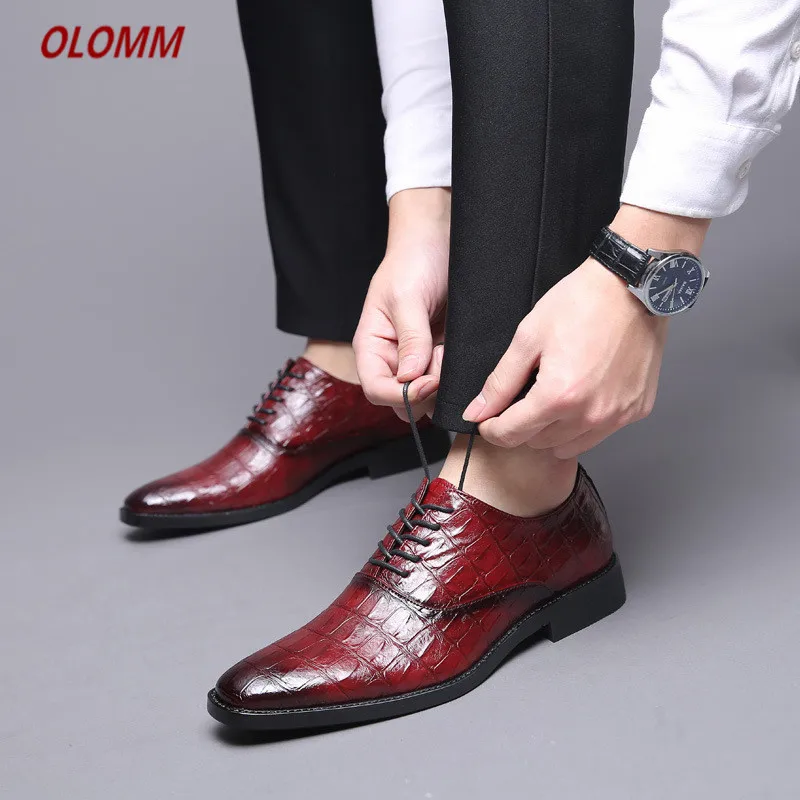 

The New Classic Men Shoes For Wedding Brand PU Leather Suit Easy wear Men Pointed Toe Shoes Lace-Up Business Formal Dress Shoes