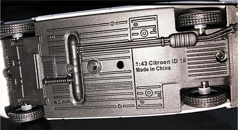 11 5 см масштаб 1:43 металлический сплав белый цвет классический CITROEN ID 19 Париж 1986
