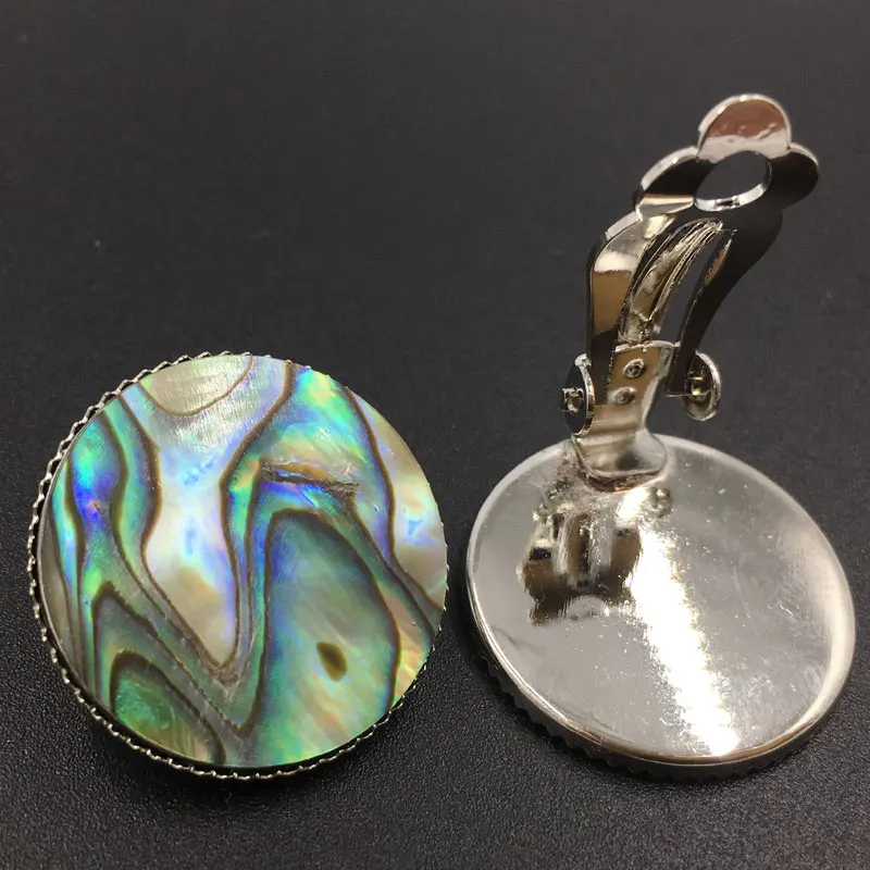 Раковина морского ушка лазурит тигровый глаз опал авантюрин малахит говлит