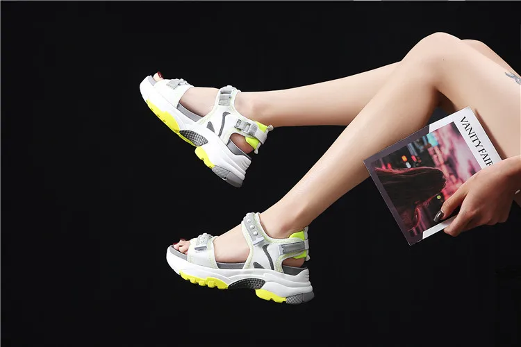 Sandalias mujer/ г.; обувь; женские босоножки на платформе; сезон лето; Новинка; модная Брендовая женская обувь на массивном каблуке; chaussures femme; пляжные сандалии