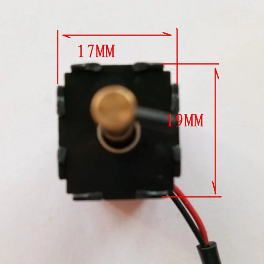 Микродвигатель постоянного двухсторонняя Self электромагнита DC5V DC12V ход 4 мм вал