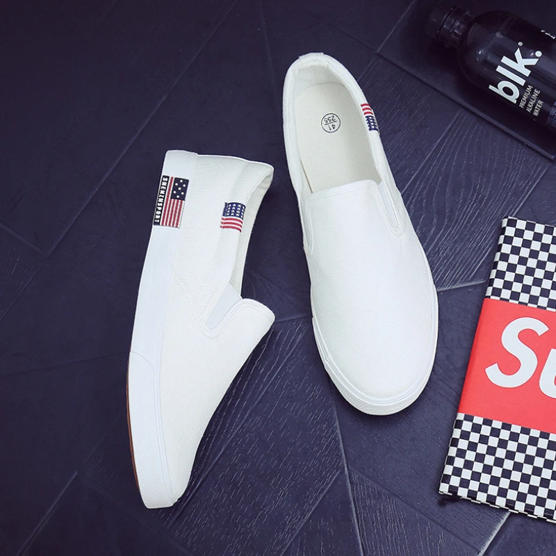 Мужские легкие кроссовки белые на вулканизированной подошве большие размеры для