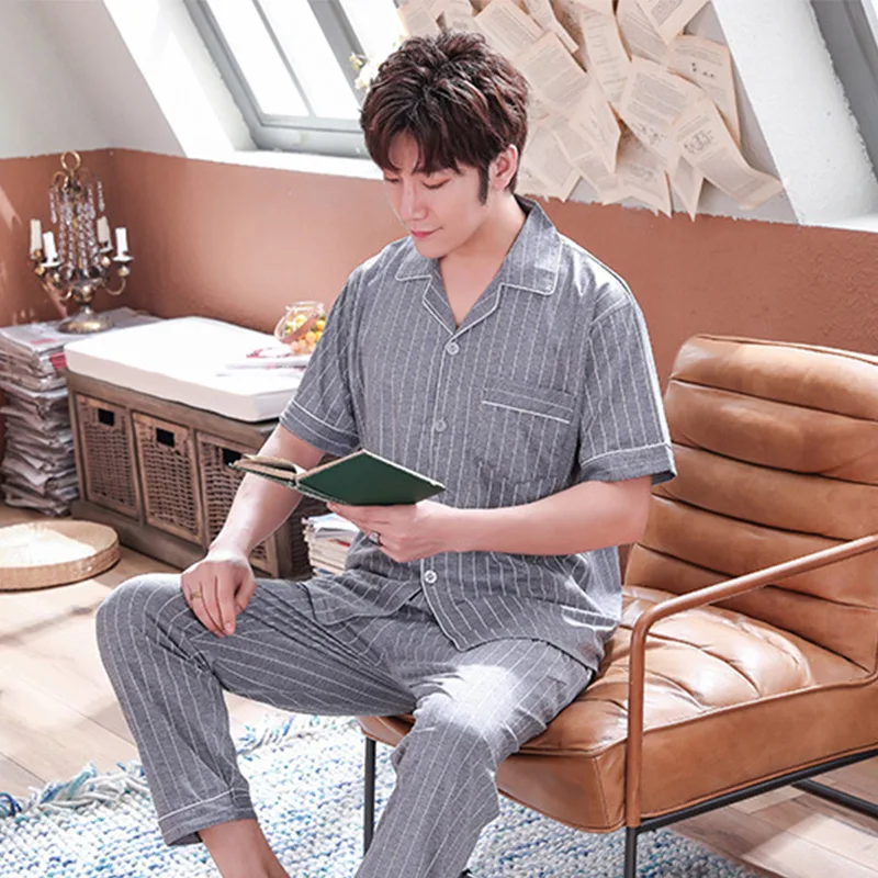 Летние мужские пижамы в полоску с короткими рукавами Мужские пижамные комплекты