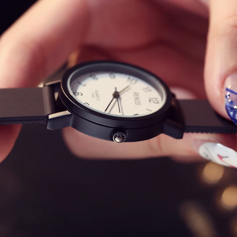 Renos в Для женщин наручные часы Простой коробке моды унисекс пара кварцевые PU