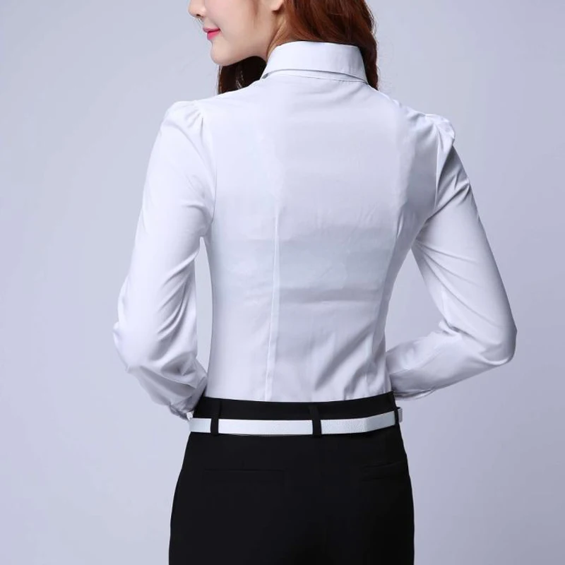 Женская шифоновая приталенная рубашка с длинным рукавом белая