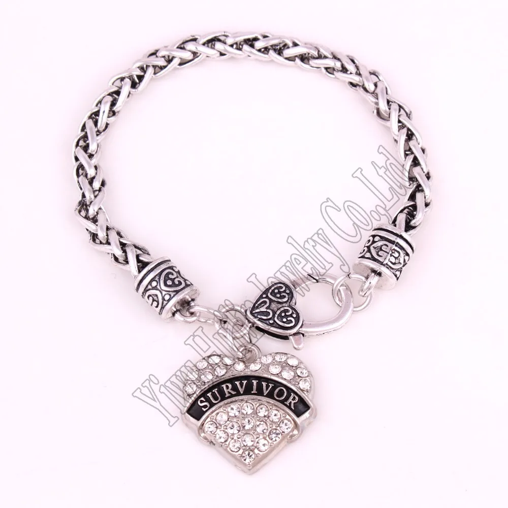 Браслет с подвеской в виде сердца кристаллами 20 см|bracelet medical|charm charmbracelet bracelet |