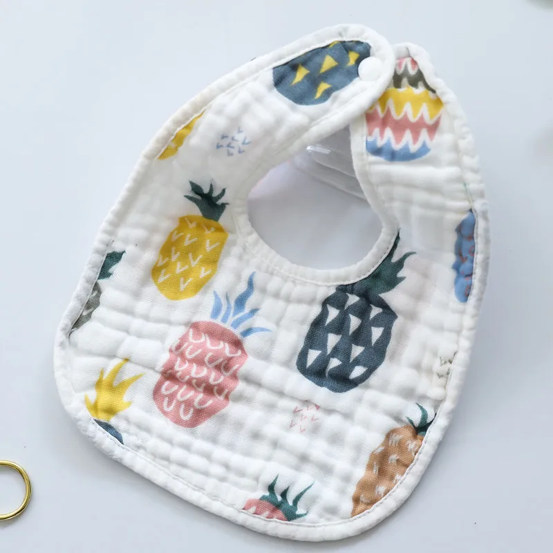 Pineapple Детские товары для детей возрастом от 0 до 12 месяцев; хлопковые нагрудники для вытирания слюней младенцев Полотенца новорожденных 4-плотные двухслойные брюки на подтяжках, одежда для детей, игрушки для малышей шарф - Цвет: Pineapple