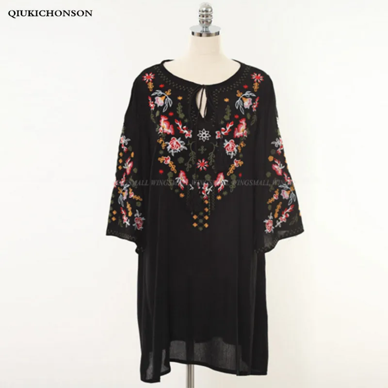

Vintage Ethnic Embroidery Bohemian Dress Women Neck Tassel Lace-up Design Slit Sleeve Mini Chiffon Beach Dress robe jurken