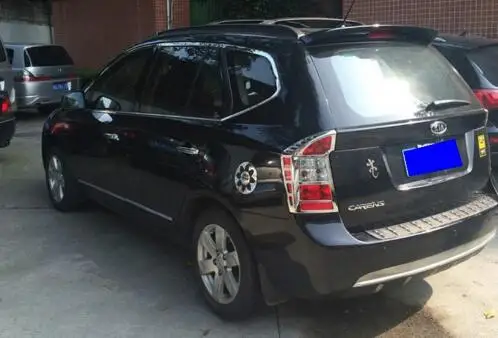 Высококачественный спойлер из ABS краски для заднего крыла автомобиля подходит