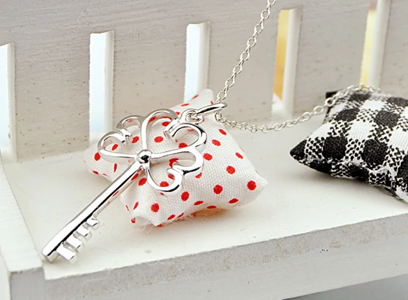 Ожерелье серебряного цвета с цветами и ключами для женщин модная подвеска