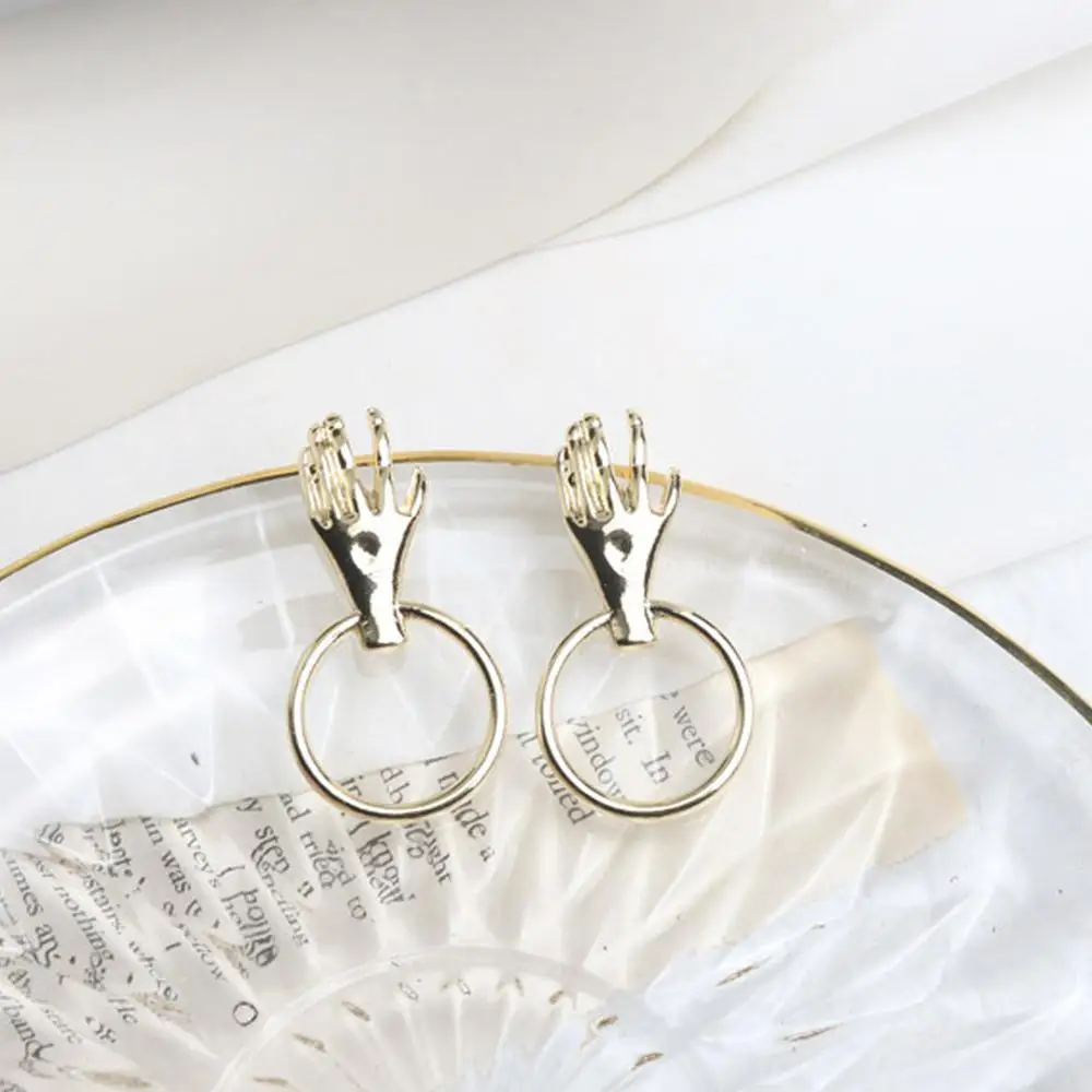 Новый дизайн модные металлические серьги-гвоздики в форме ладони круглые