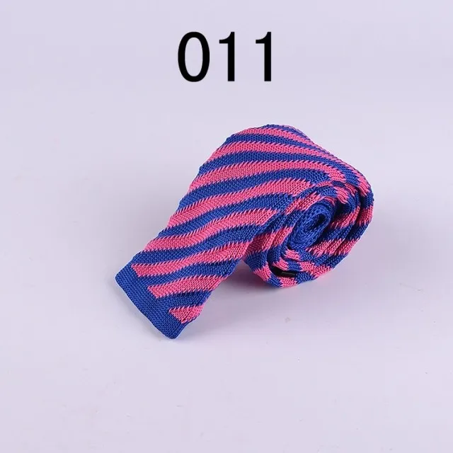 

Fashion Knitted Ties Personality Pink Diagonal Striped Adult Knittedties High Quality Knit Men Tie for Party 011