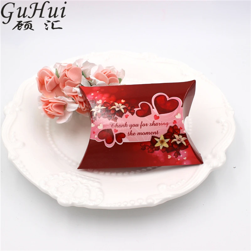 50Pcs Cute Small Pillow heart Shape Candy Box Wedding Favor Party Guest Gift Decoration Valentine Red Hearts Fower | Дом и сад