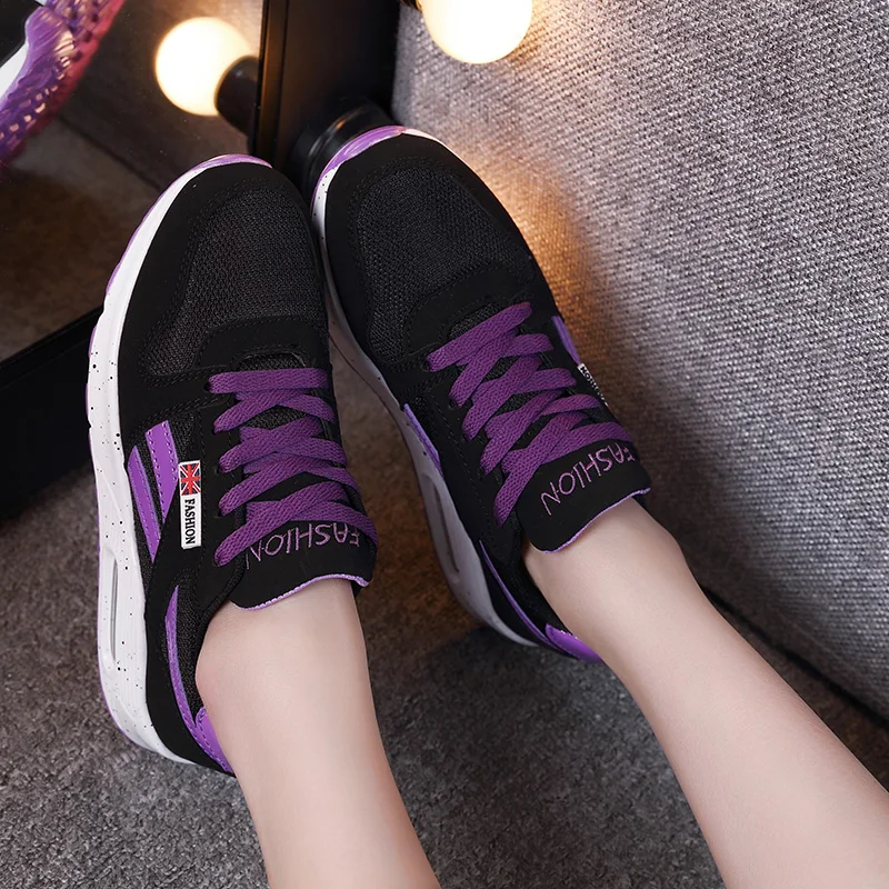 Женские повседневные туфли на платформе удобные осенние плоской подошве модель