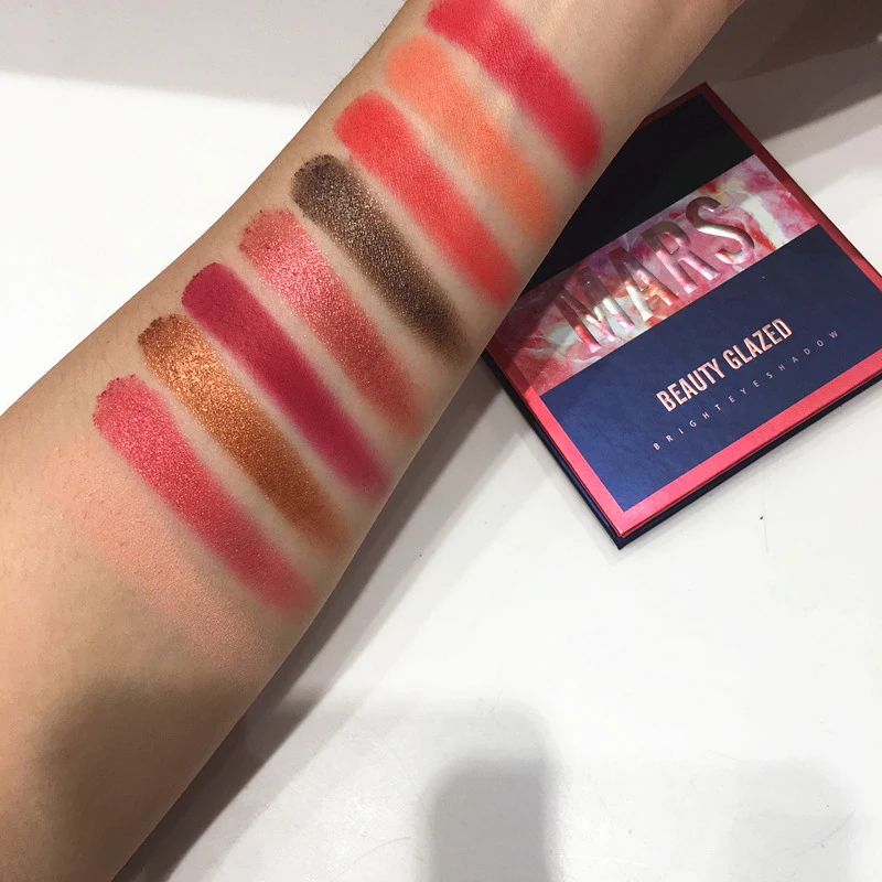 Палетка теней Beauty Glazed для макияжа глаз Шиммер матовые блестящие