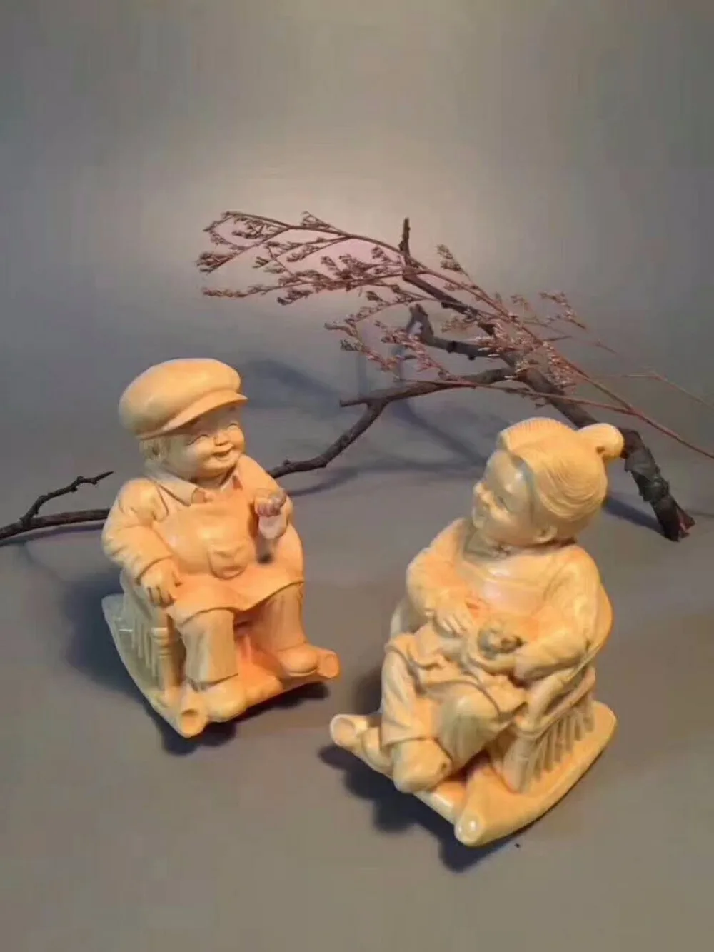 Boxwood орнаменты украшенные столом говорят о парочке мужа и жены юши гармоничное