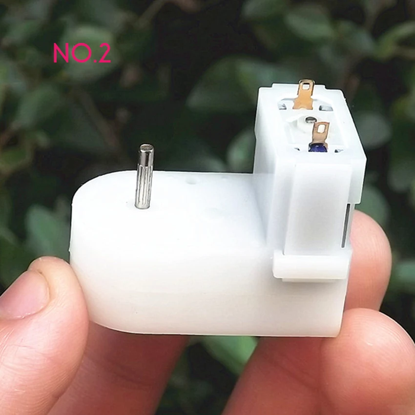 

Mini DC Gear Motor Electric Speed Reduction DC 3-6V 80rpm 2mm Shaft 020 Reducer Motor for DIY Smart Car Robot Small toy Models