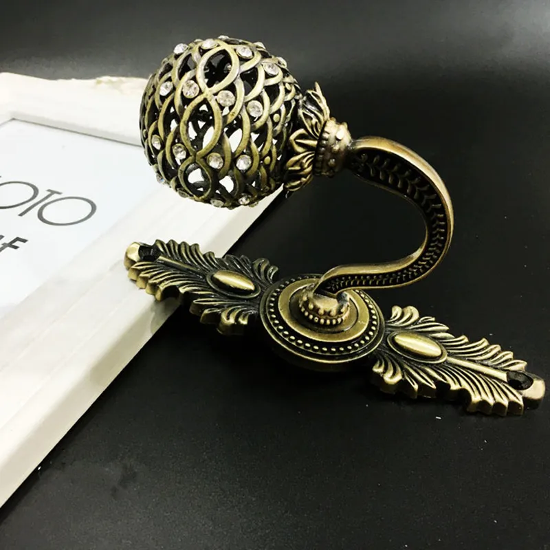 Европейские шторы с полыми шариками 1 пара|curtain accessories|tieback tasselscurtain hook wall |